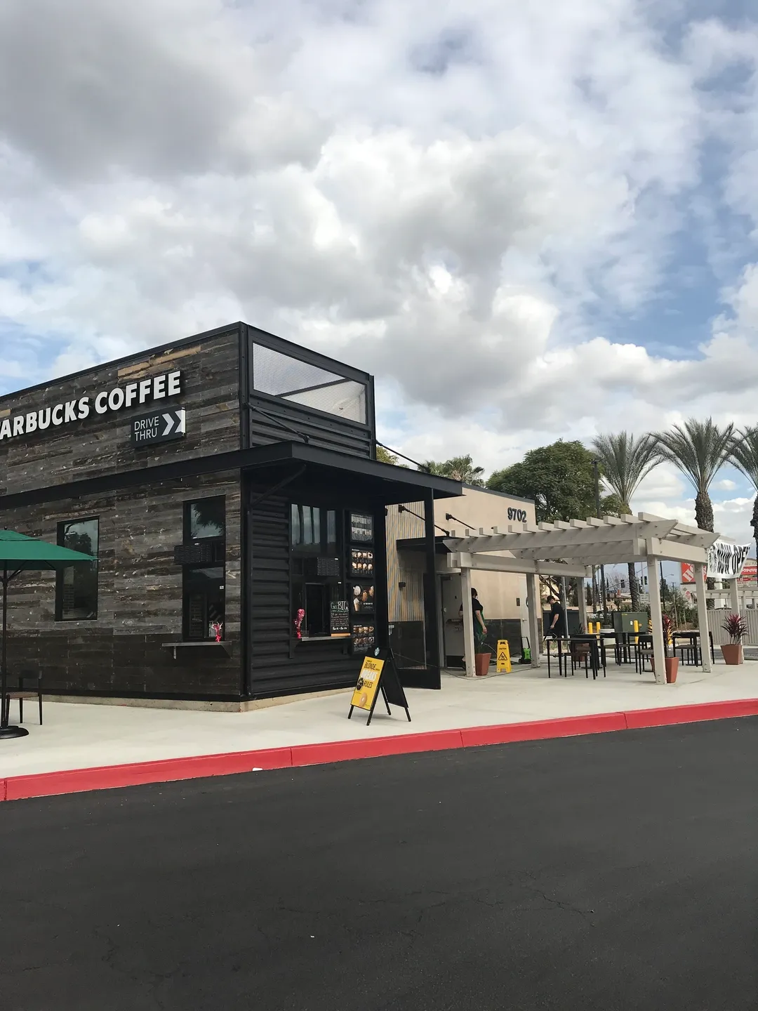 Side view of starbucks coffee outlet